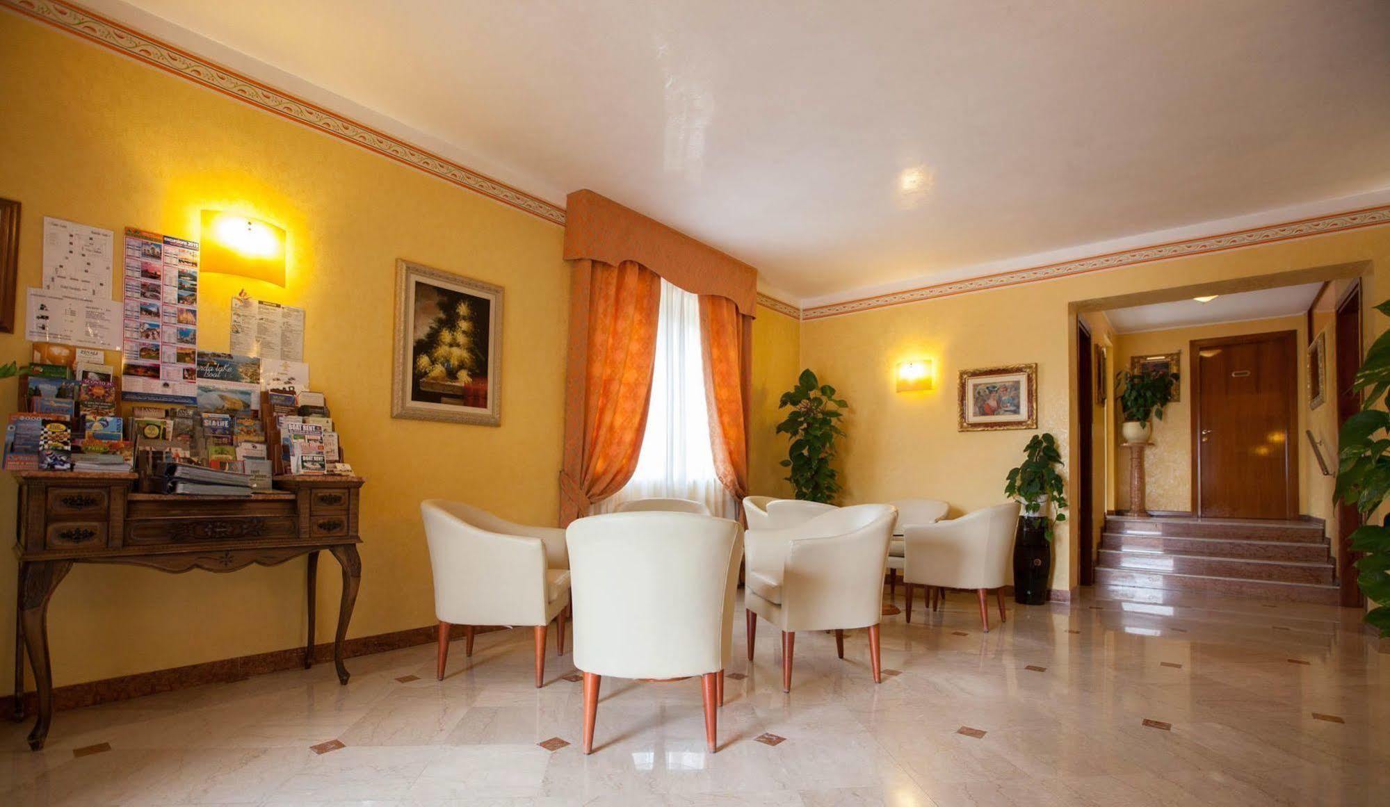 Hotel Gardenia & Villa Charme Adults Friendly 4Star Service バルドリーノ エクステリア 写真