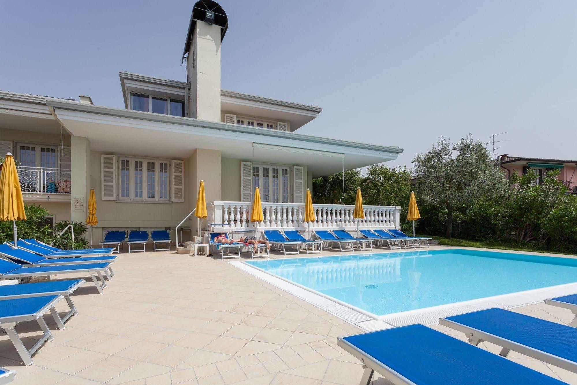 Hotel Gardenia & Villa Charme Adults Friendly 4Star Service バルドリーノ エクステリア 写真